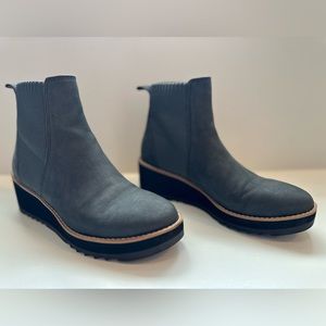 Eileen Fisher Slate Wedge Boots Size 7M